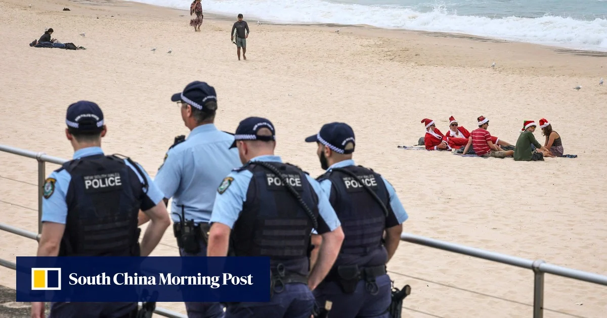 Австралия разследва нападение с палеж по Коледа