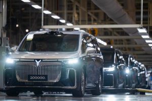 Автомобилната конкуренция преминава към сила на продукта