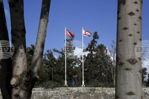 Турският министър на вътрешните работи обсъди проблема с нелегалната миграция с лидера на кипърските турци Ерсин Татар