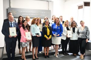 МТСП връчи Отличителния знак за постижения в политиката по равнопоставеност между половете за 2024 г.